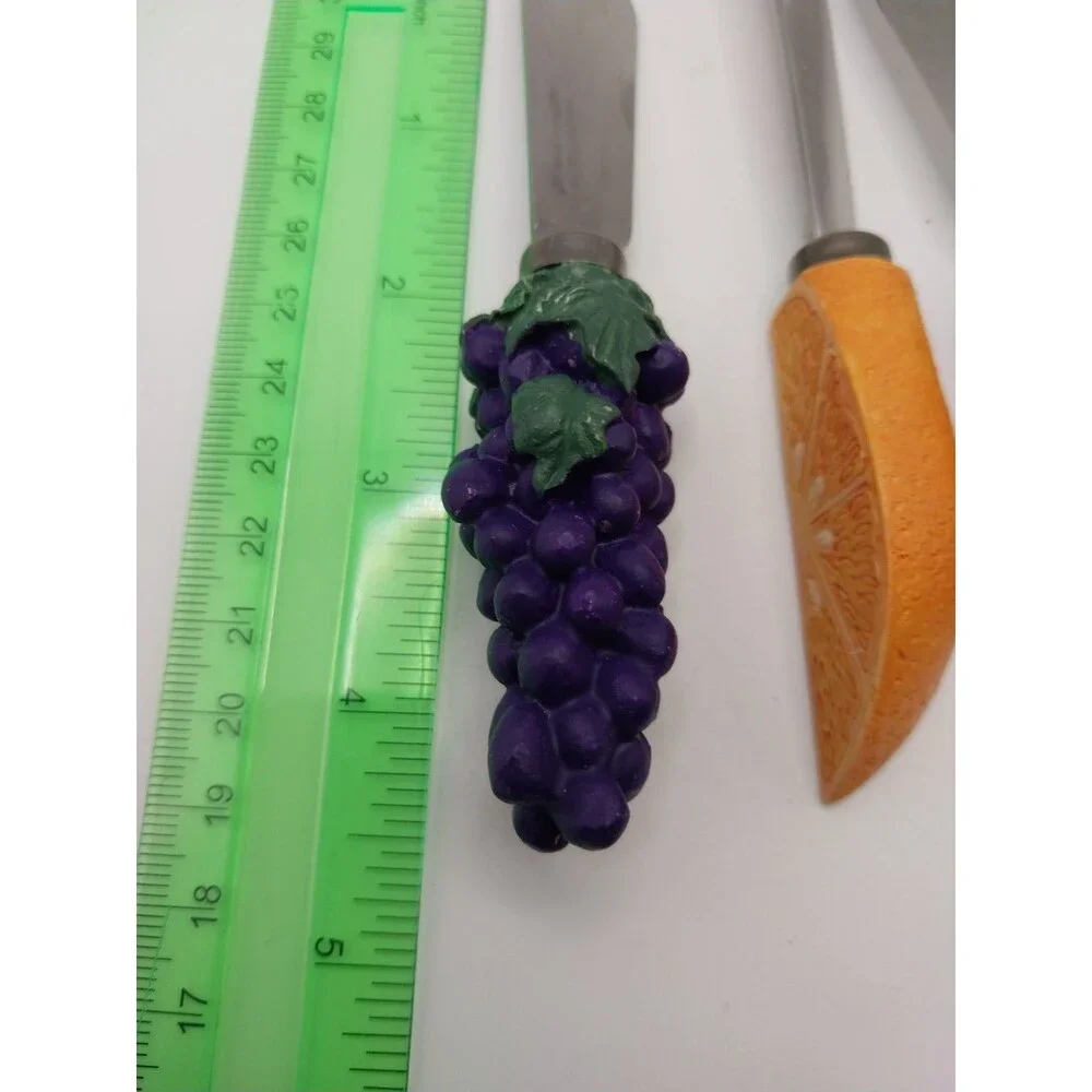 Boston Warehouse 4 Fruit Butter Cheese Spreaders Grapes Strawberries Lemon